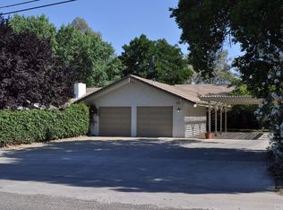 26491 Club Dr, Madera, CA 93638
