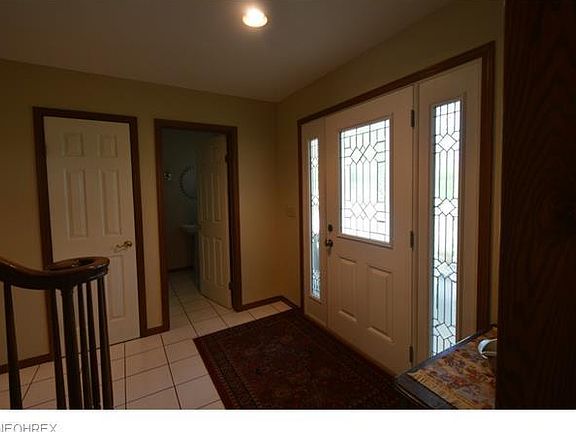 3rd image of 8938 Starlight Dr