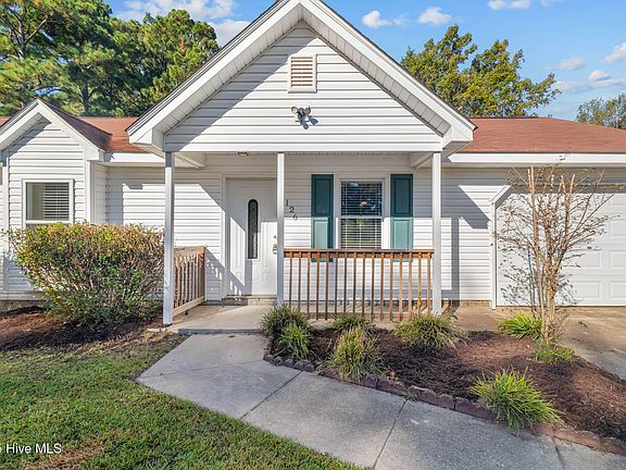 5th image of 126 Broadleaf Drive