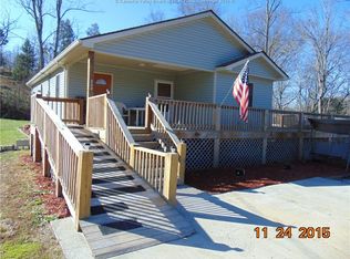 102 Pinnell Point, Elkview, WV 25071