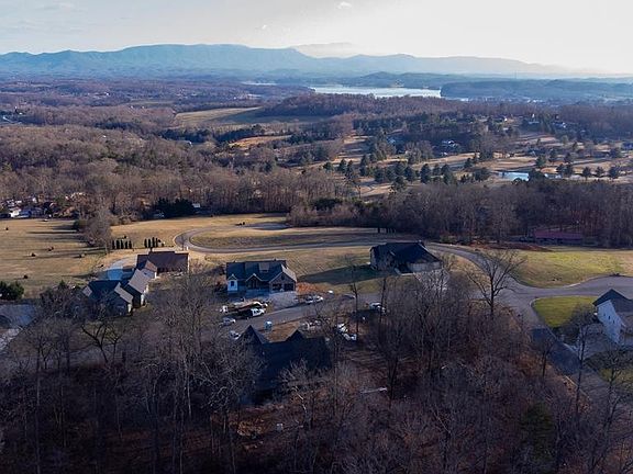 3rd image of 134 Hilltop View Dr Lot 8