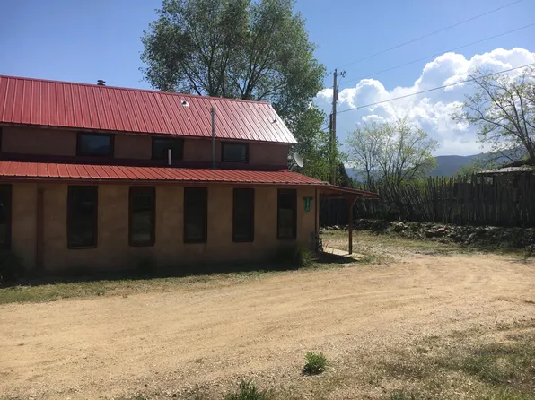 127 Dona Ana Dr, Ranchos De Taos, NM 87571