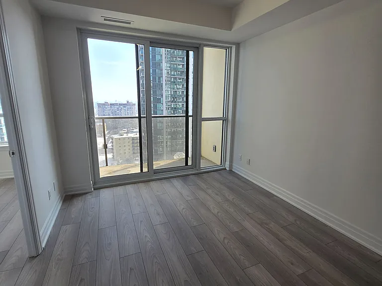 30 Elm Dr W #1407 — Photo 6