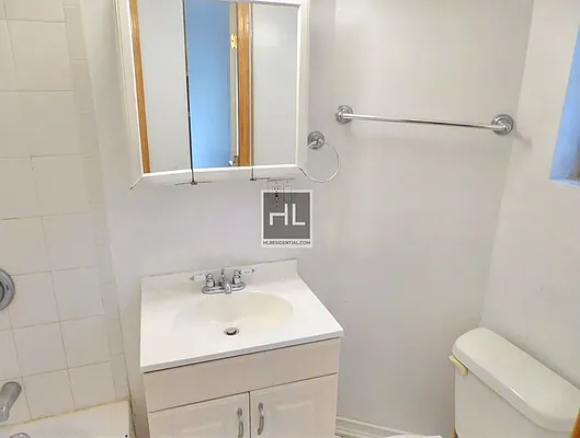 Rented by Highline Residential | media 6
