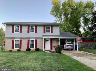 500 Adams Ln, Waldorf, MD 20602