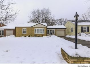 2416 S College St, Springfield, IL 62704