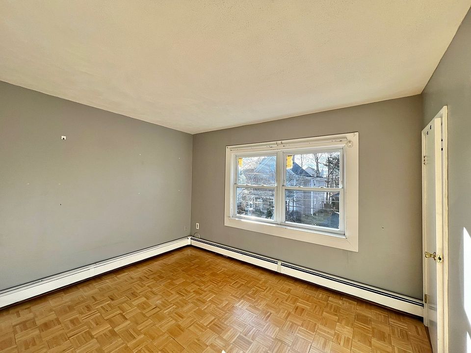 1st image of 18 Garland Ave #1