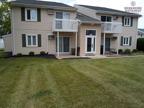 3rd image of 460 N Lake Pine Dr APT 1
