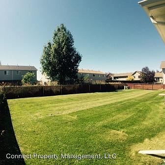 2nd image of 203 N Hunters Way