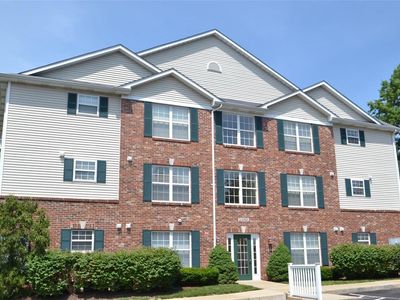 11111 Gravois Rd APT 201, Saint Louis, MO, 63126