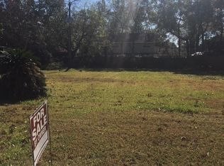 306 Willow Vista Dr, Seabrook, TX 77586