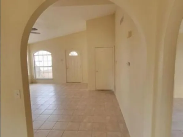 12492 Wendy Reed Dr, El Paso, TX 79928