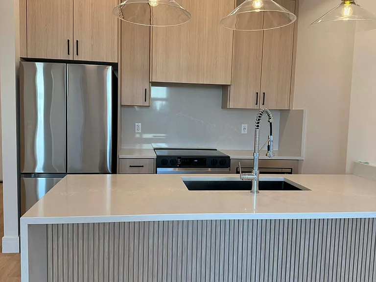 330 Dieppe Dr SW #104 — Photo 4