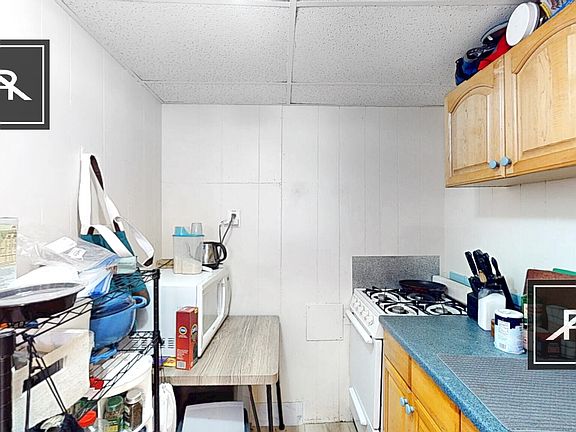 2nd image of 17 Glenville Ave #B3