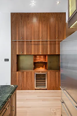 Sold by Compass | media 4