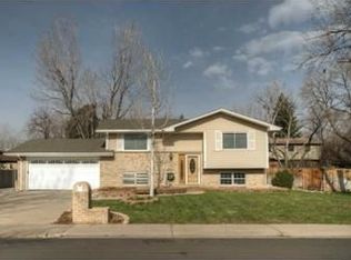1653 S Holland St, Lakewood, CO 80232