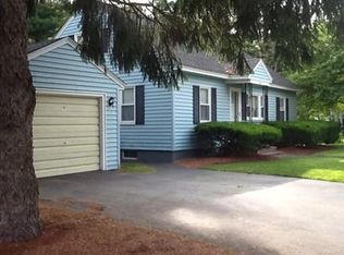 100 Bouchard Ave, Dracut, MA 01826