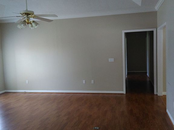5th image of 4204 Clear Creek Pkwy