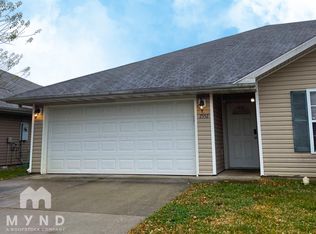 2552 W Delmar St, Springfield, MO 65802