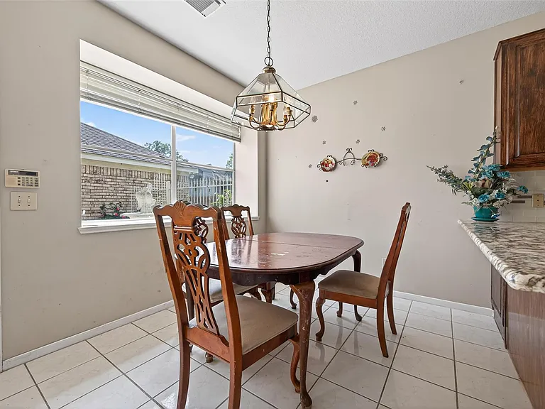 12727 Magnolia Leaf St — Photo 6