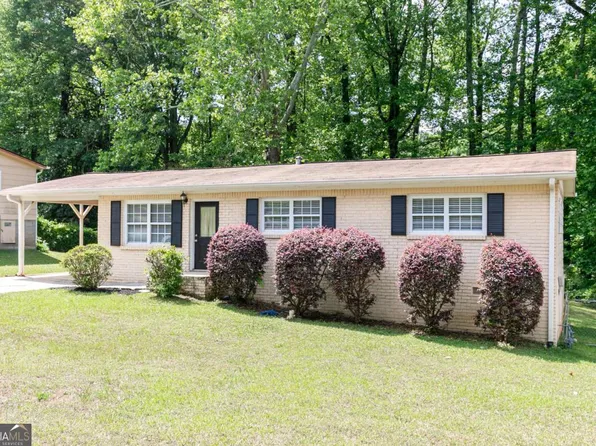 1898 Live Oak Dr NW, Acworth, GA 30152