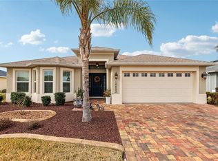 10453 Silver Maple Ave, Oxford, FL 34484