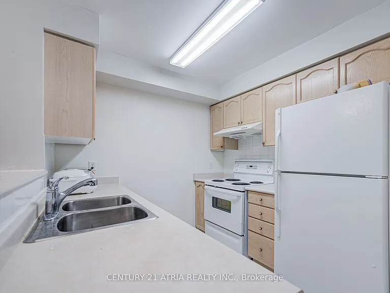 22 Olive Ave #607 — Photo 16
