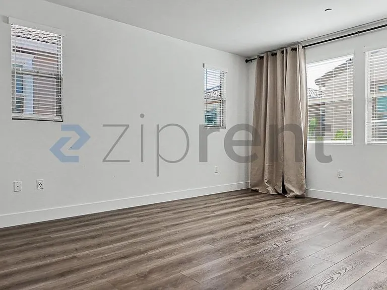 10568 Trill Way — Photo 40