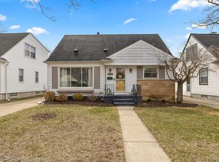 401 Walnut Ave, Royal Oak, MI