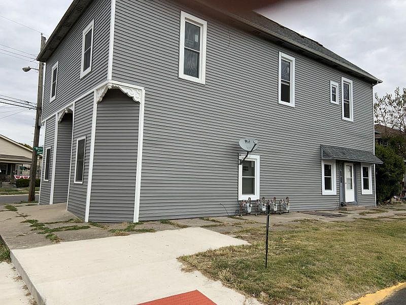 2nd image of 394 W Broadway St