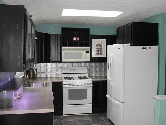 5th image of 1455 48th St SE