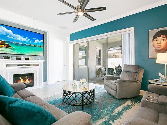 4th image of 3166 Residence East Way
