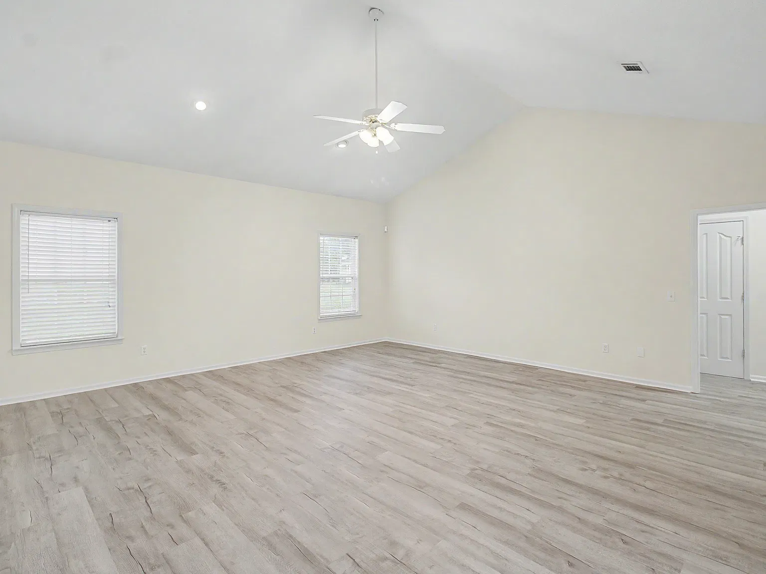 2013 Elim Church Rd NE - 1 — Photo 2