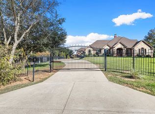 137 Wood Dale Dr, Burleson, TX 76028