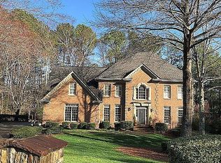 7490 S Spalding Lake Dr, Sandy Springs, GA 30350