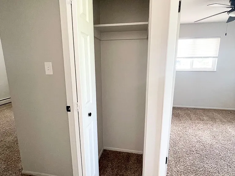 4413 Forrest Hill Rd — Photo 40