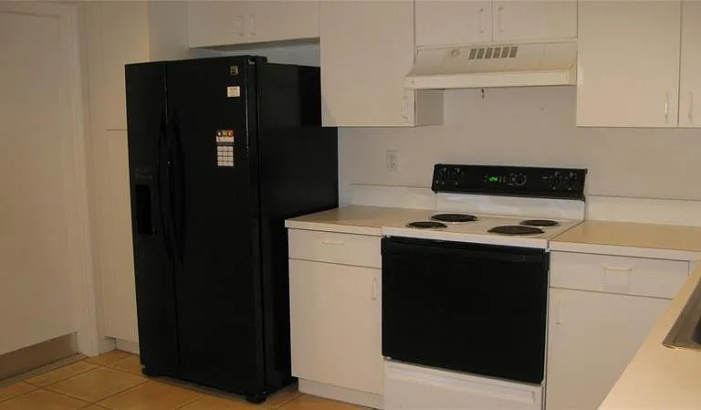 1348 Veracruz Ln #4-8 — Photo 4