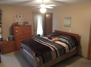 47285 Beacon Square Dr, Macomb, MI 48044