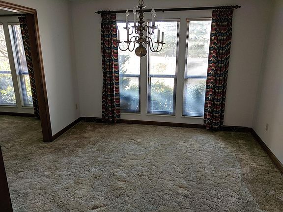 5th image of 9120 Middlebrook Pike