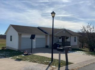 21870 Legacy Dr, Milan, MO 63556