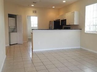 2012 Freeport Ln, Riviera Beach, FL 33404