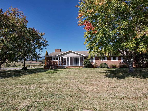 5th image of 2834 Brownsburg Tpke