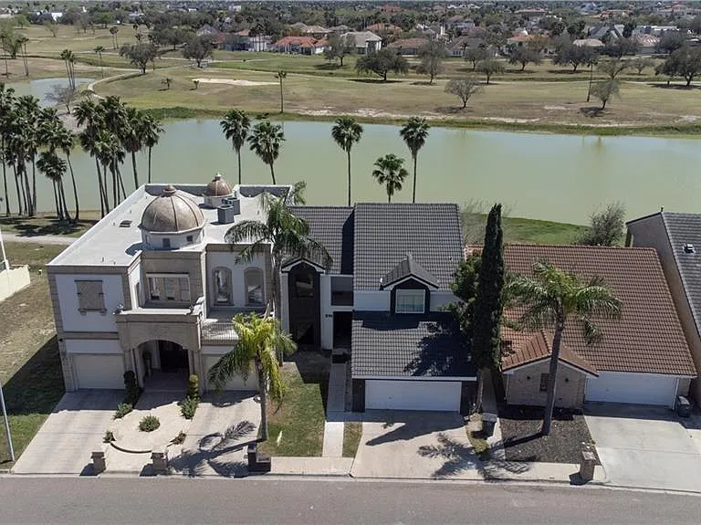 310 Rio Grande Dr — Photo 2