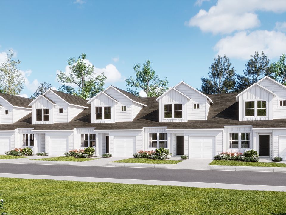 Champions Park Townhomes Blakely 5 Plex