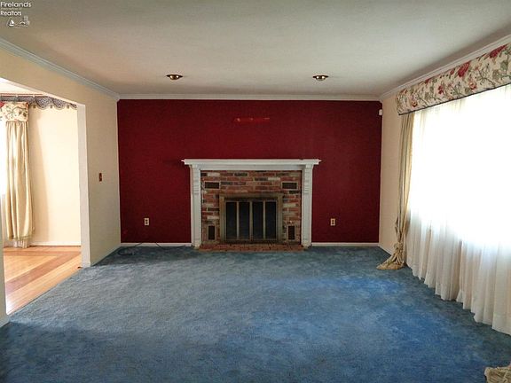 5th image of 1108 E Farwell St