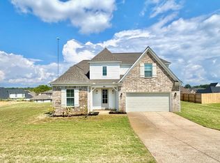 60 Hughetta St, Oakland, TN 38060
