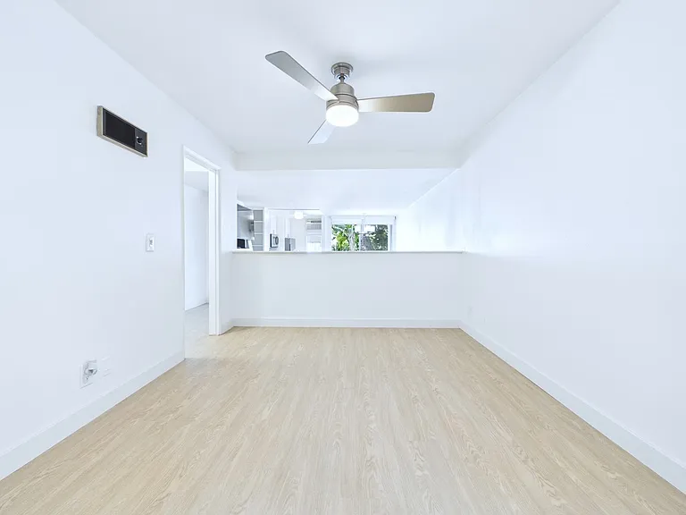 Westwood Village Apartments — Photo 45