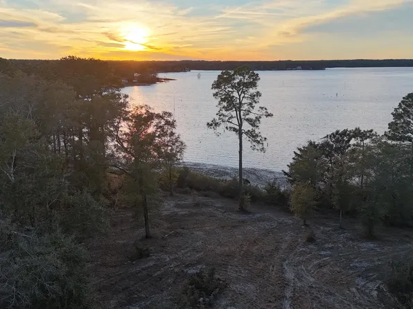 Saint Hwy N #83, Defuniak Springs, FL 32433