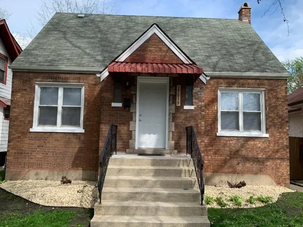 13819 S State St, Riverdale, IL 60827