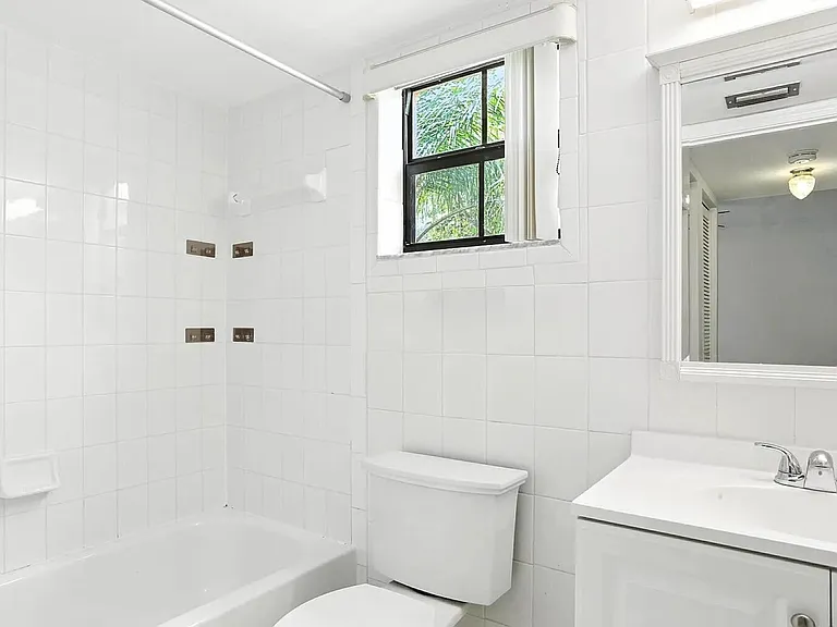 3050 Norwood Pl #N112 — Photo 20